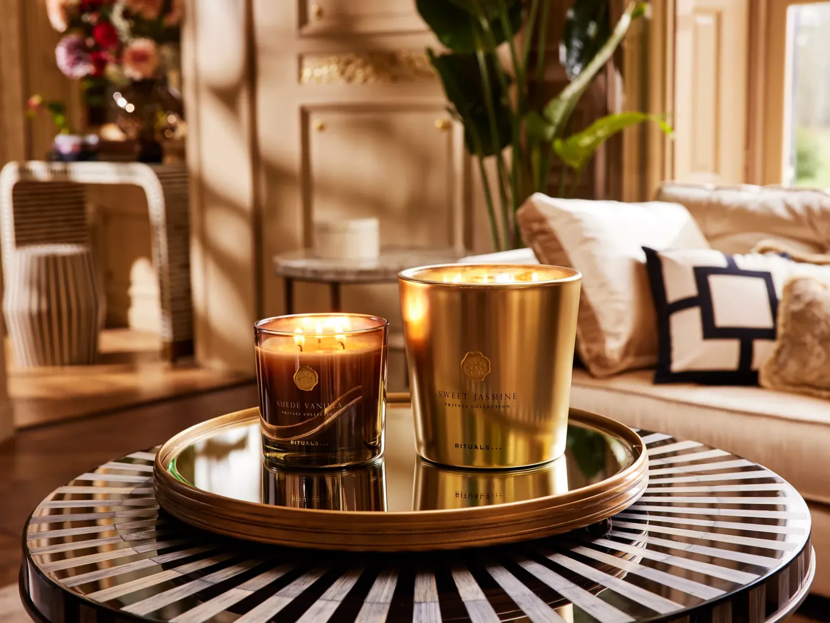 Large Suede Vanilla Scented Candle|Rituals Online