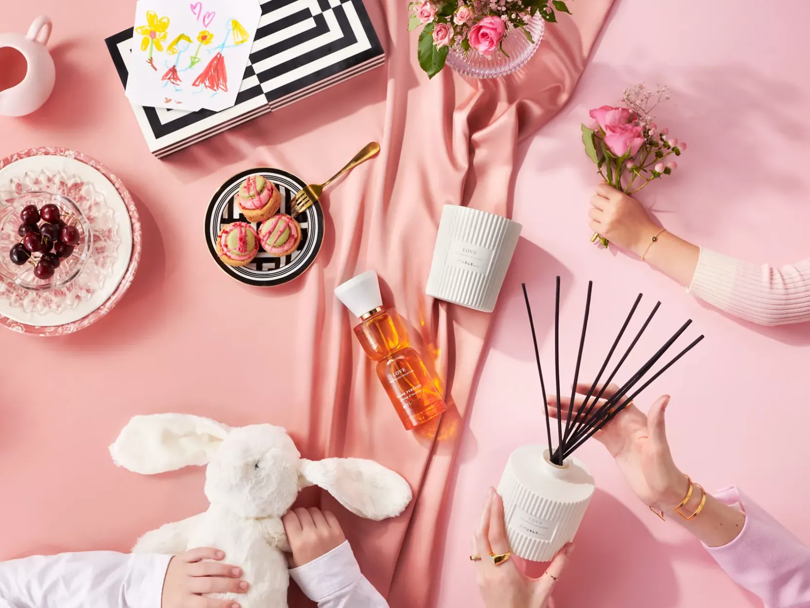 Love Refillable Fragrance Sticks Set|Rituals Best