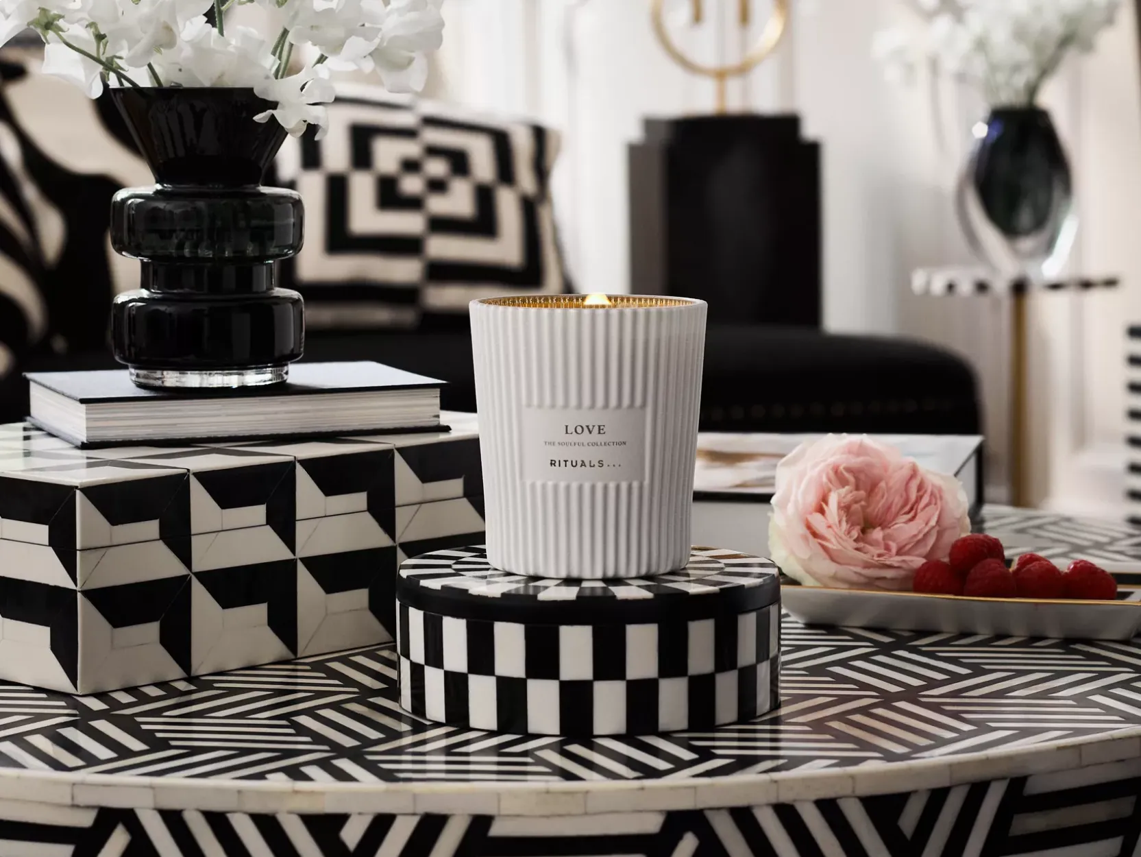 Love Scented Candle|Rituals Outlet